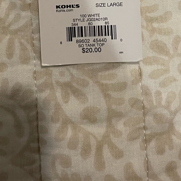 kohls White tank - Picture 2 of 6